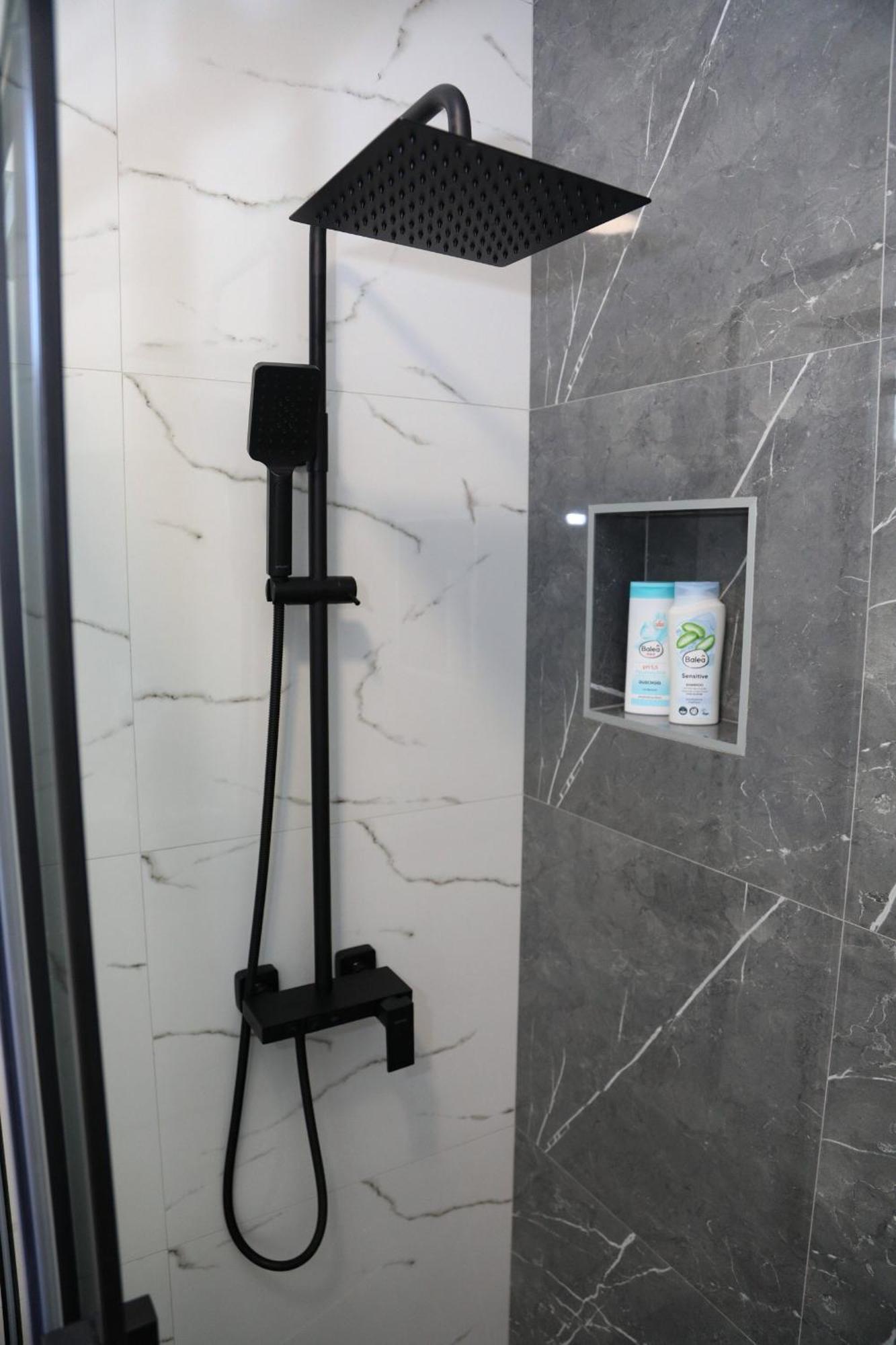 מוסטר Apartman Keman מראה חיצוני תמונה