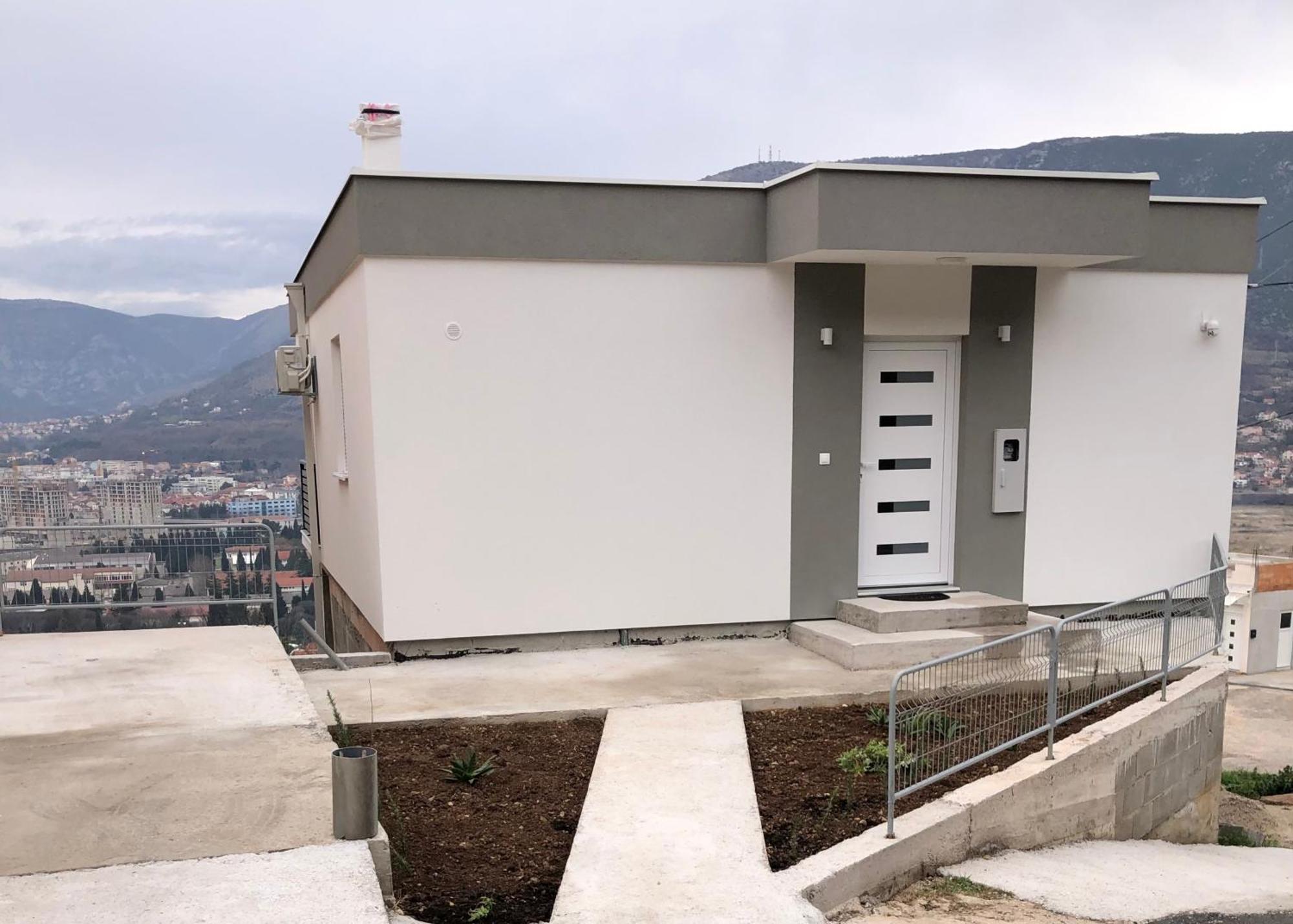 מוסטר Apartman Keman מראה חיצוני תמונה